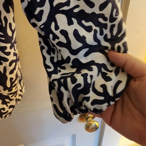 Lily Pulitzer Elsa Top 100 Silk Treaure Navy Coral Size Small Coastal Resort - Picture 7 of 11